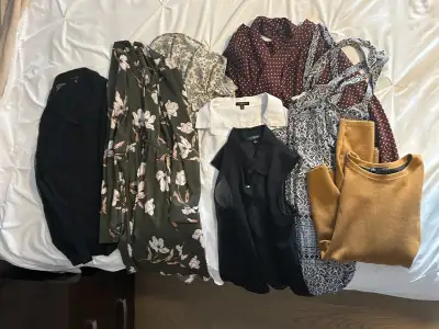 Various clothing items that no longer fit: 2 x long sleeve work blouses 2 x sleeveless work blouses...