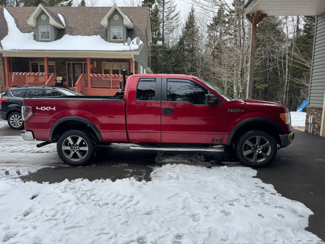 2013 Ford F150 XLT 5.0 in Cars & Trucks in Moncton - Image 4