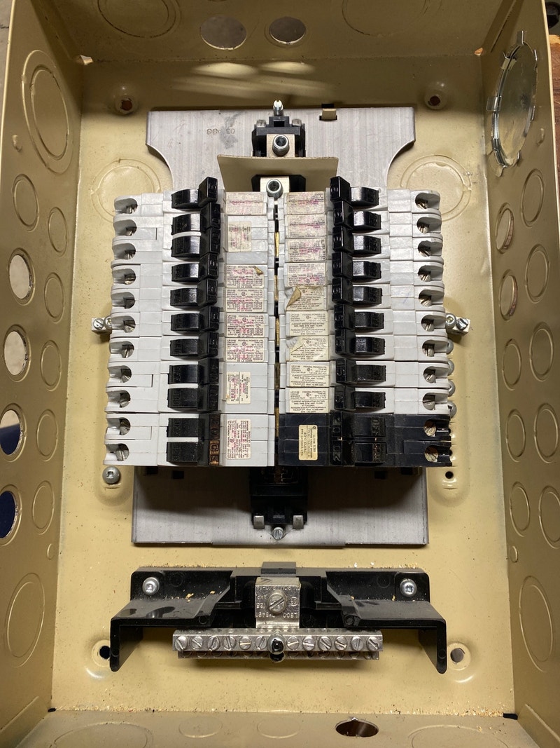 Electrical panel StabLok Electrical Muskoka Kijiji