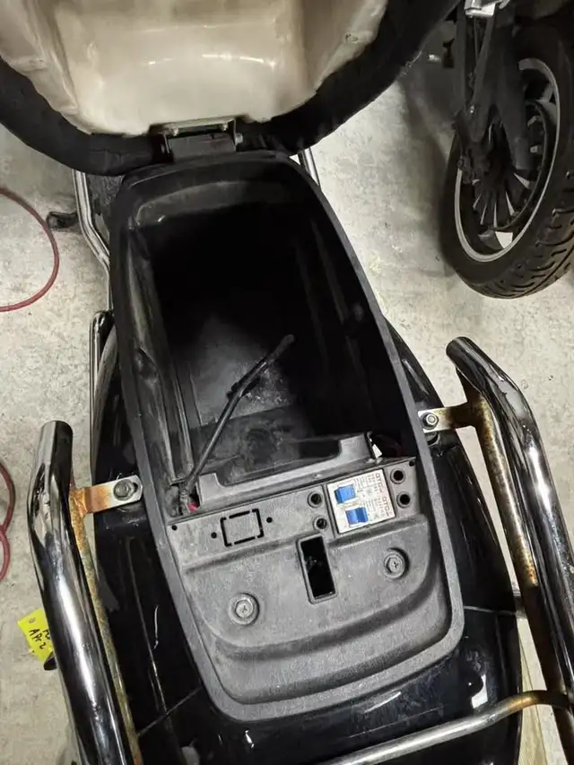 Second-Hand EMMO Hornet X 48V – Black | Over 55% OFF!!! in eBike in City of Toronto - Image 8