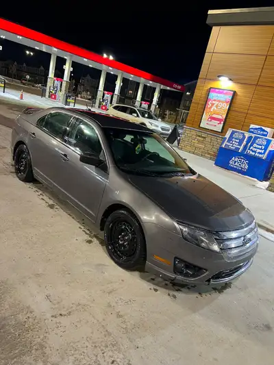2010 ford fusion $4000 Selling my ford fusion, running and driving great! Ready for its new owner, A...