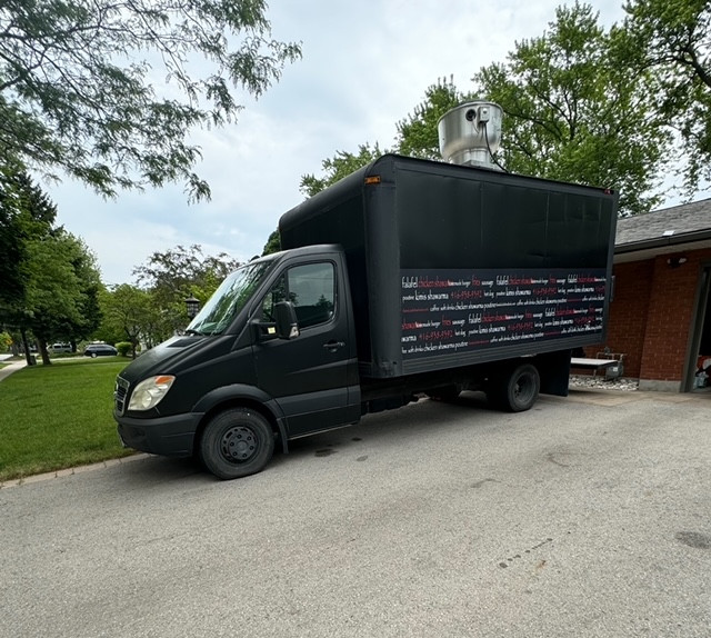 Incredible Opportunity! Successful Turn-key Food Truck for Sale! in Cars & Trucks in Mississauga / Peel Region