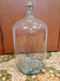 Cruche à Vin / Eau en verre avec couvercle  WINE / WATER JUG