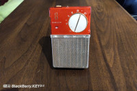 Vintage Sony TR-86 Radio