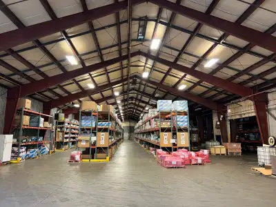 First month free with signing of 12 month lease! Warehouse space available up to 55,000 sq ft; small...