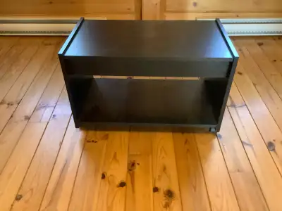 Tv stand /  meuble pour téléviseur ou stereo , View more