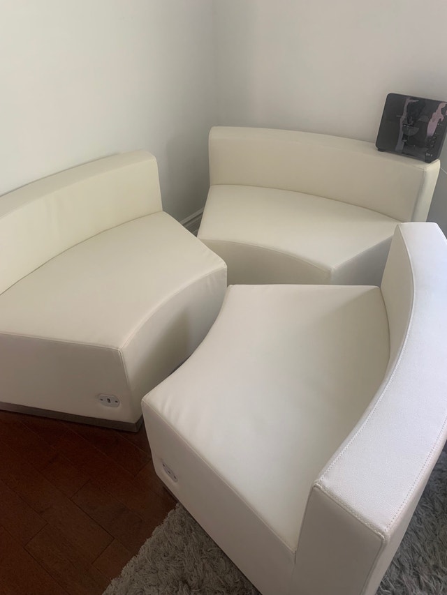 Curved modular sectional seating sofa Couches & Futons Oakville