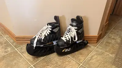 CCM Ice Hockey Skates (13 Junior), View more