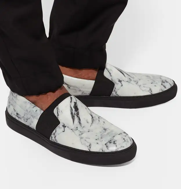 Great Condition Balenciaga Marble Leather Sneakers Shoes Men in Men's Shoes in City of Toronto - Image 5