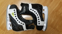 CCM 370 Supra Graf Ice Hockey Skates size 3W
