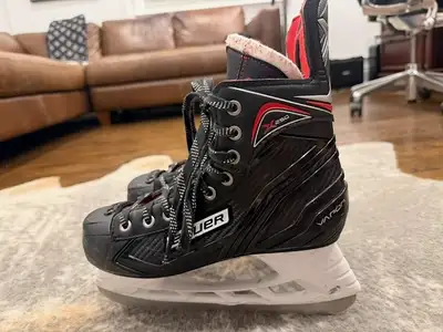 Bauer Vapor X250 Hockey Skate, Senior - Size 6, View more
