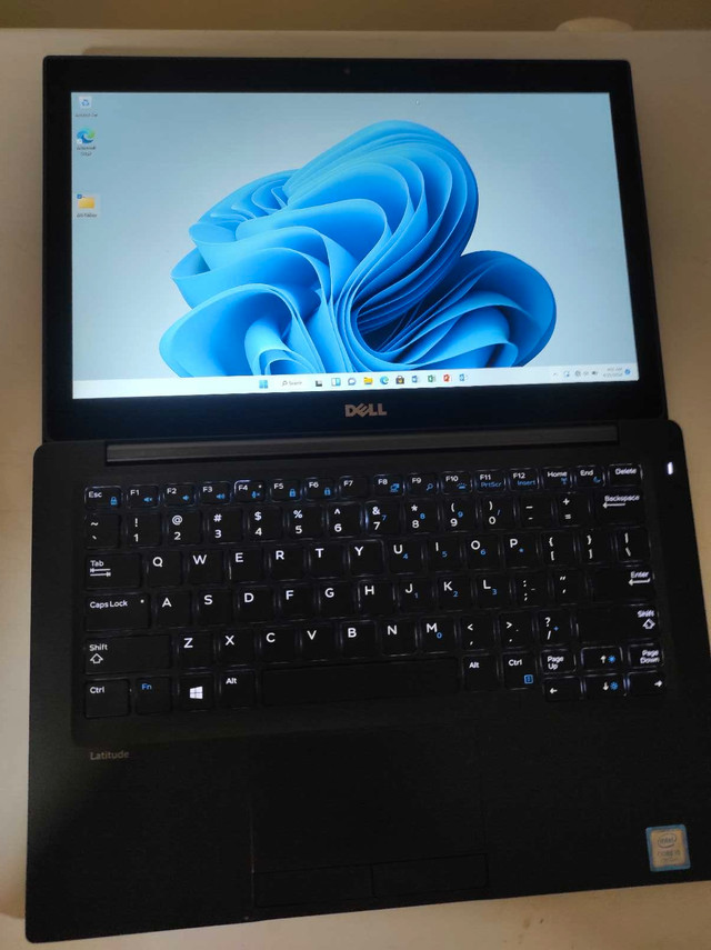 Dell ultra portable touchscreen laptop 12.5 inch in Laptops in Calgary - Image 3
