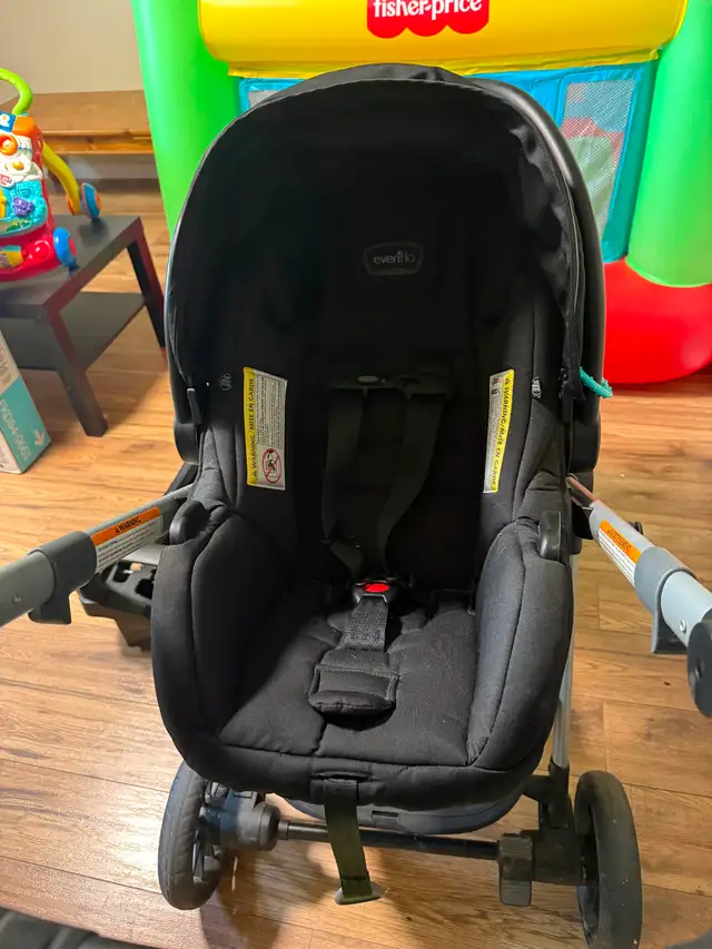 Evenflo Xpand Stroller and Car Seat Combo in Strollers, Carriers & Car Seats in Sudbury - Image 3