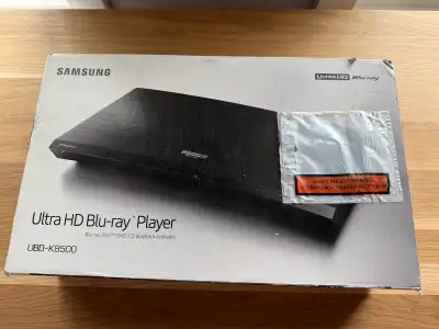 Samsung UBD-K8500 Ultra HD Blu-ray Player, View more