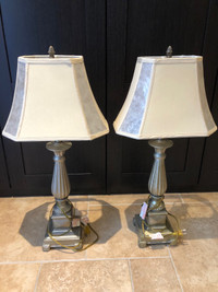 2 Lamps for sale / 2 lampes à vendre