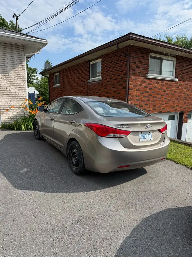 2012 Hyundai Elantra558834017602129922