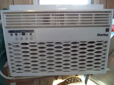 Danby Air Conditioner 6,000 btu, View more