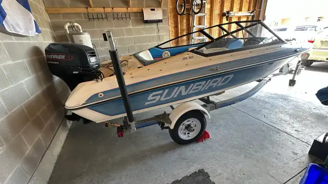 1990 Sunbird SPL 160 bowrider with 1998 Envirude 115HP. in Powerboats & Motorboats in Trenton - Image 5