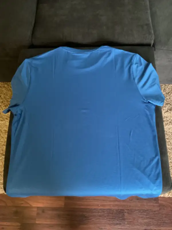 Spyder shirt in Men's in Charlottetown - Image 4