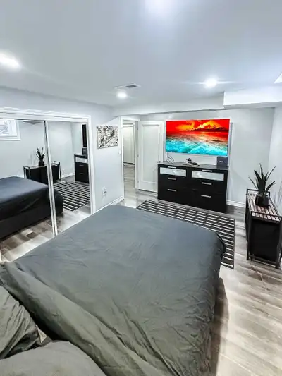 OPEN HOUSE! 10AM TO 8PM LEGAL SPACIOUS BASEMENT LOTS OF SPACE! AVAILABLE: JUNE 1ST 2026 ADDRESS: 57...