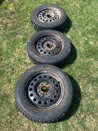 3 pneus Toyo 195-60-15
