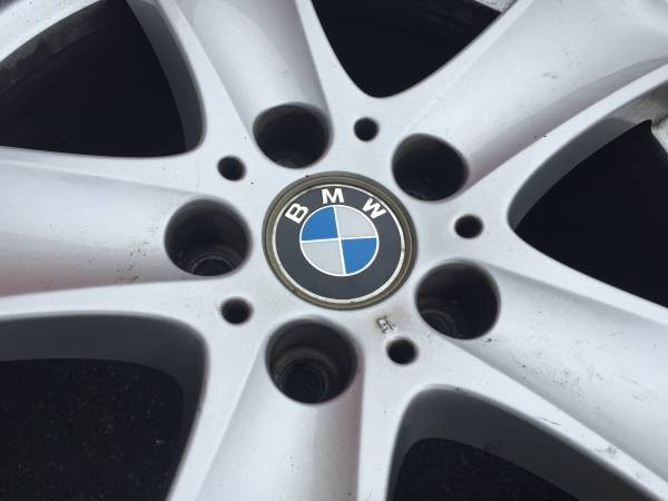 1 single OEM genuine Factory BMW 18" X5 style 209 rim exc cond in Tires & Rims in Delta/Surrey/Langley - Image 3