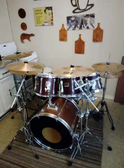 Large Drumset , View more