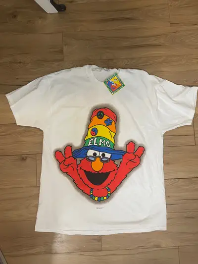 Vintage 90s Elmo Sesame Street Tshirt 