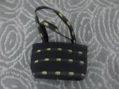 Lady's hand bag, View more