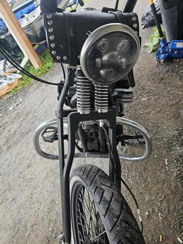 2008 1200XLN CUSTOM BOBBER in Street, Cruisers & Choppers in Ottawa - Image 4