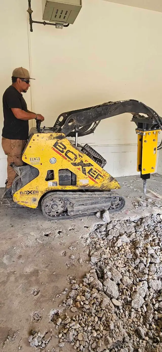 CONCRETE  AND ASPHALT Removal  in Brick, Masonry & Concrete in Calgary - Image 6
