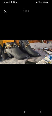 Womens ankle boots size 9