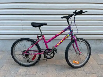 Vélo CCM 20po, View more
