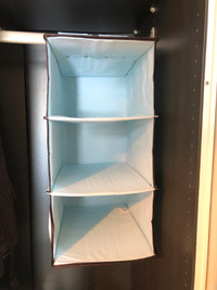 CLOSET ORGANIZER