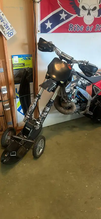 CR500 AF Snow Bike/Dirt Bike. Motor is an 89’, frame is from a 2001 CR250r. Track is a 141 Timber Sl...