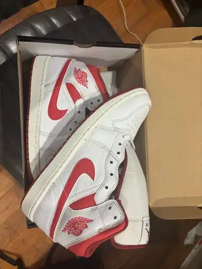 Jordan’s size 9, View more