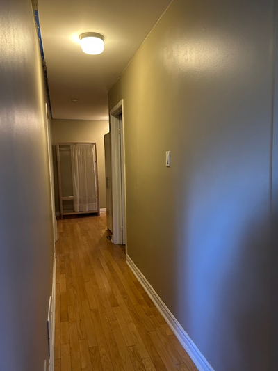 located in historical Unionville, walking distance to Too Good Pond, community library. Punblic tran...