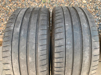 Pair of 275/35/21 Michelin Pilot Sport 4S MO1 with 55/60% tread
