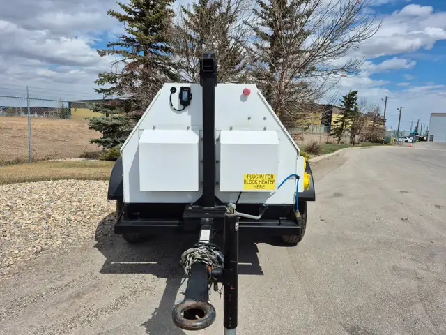 Generac MLG 15 – 14 KW Used Towable Diesel Generator in Other in Calgary - Image 4