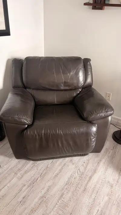leather recliner, View more