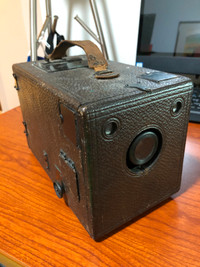 Antique Camera in excellent condition.