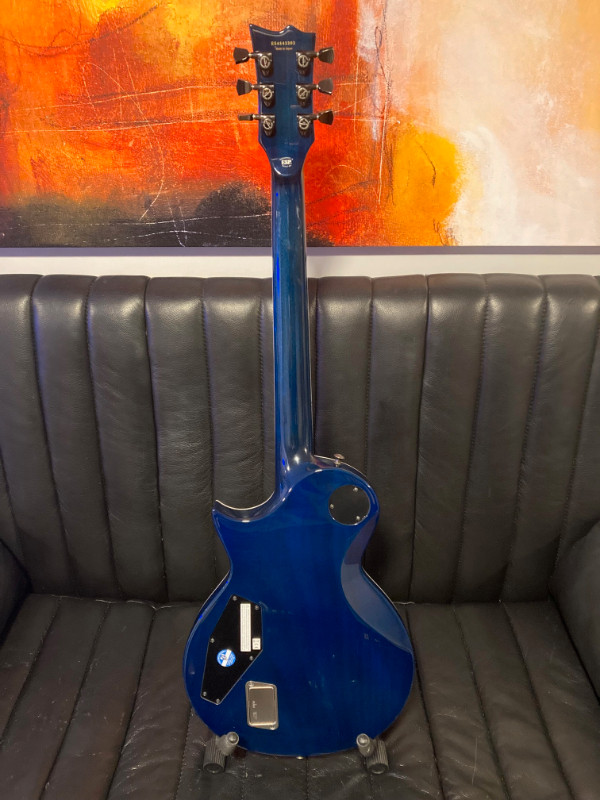 ESP Eclipse II 2022 (Natural Blue Fade) dans Guitares  à Longueuil/Rive Sud - Image 2