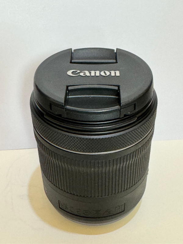 Canon RF 24–105mm F4-7.1 IS STM Lens in Cameras & Camcorders in Sudbury