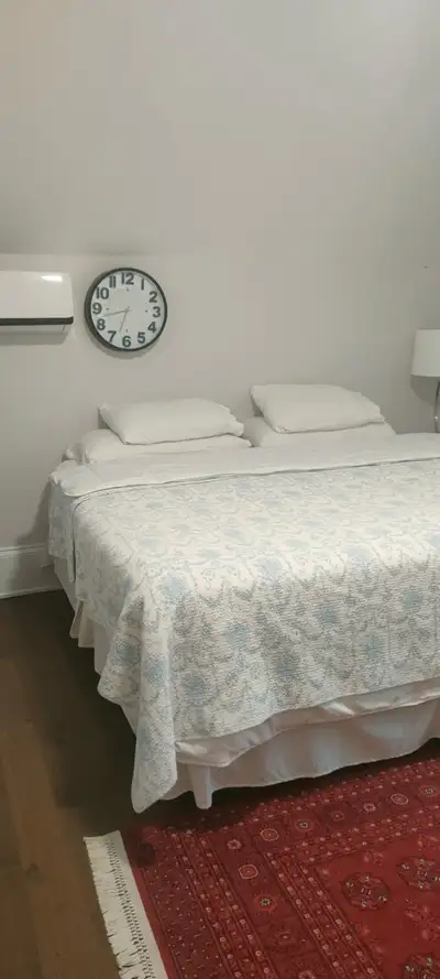 This bright and spacious 2-bedroom apartment is located in a safe, walkable neighbourhood, close to...