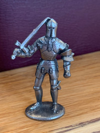 Collectible Мedieval Кnight Pewter Figurine, Westair, 6cm
