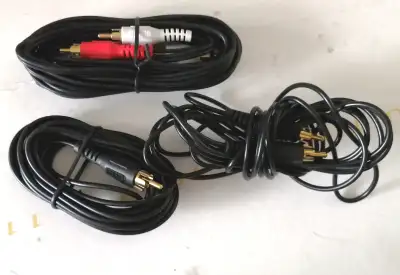 2RCA Stereo Audio Cable NEW, View more