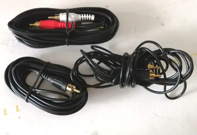 2RCA Stereo Audio Cable NEW in General Electronics in Mississauga / Peel Region - Image 2