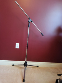 Apex Microphone Stand