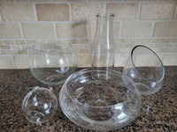 Floral glass pieces suitable for table centrepieces