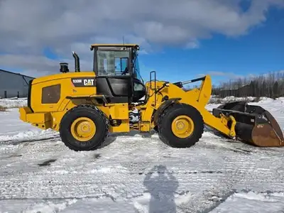 RENT OR HIRE CAT 930 WHEEL LOADER , EXCAVATOR , BACKHOE , SKIDSTEER ALL OVER GTA WE HAVE MANY OTHER...